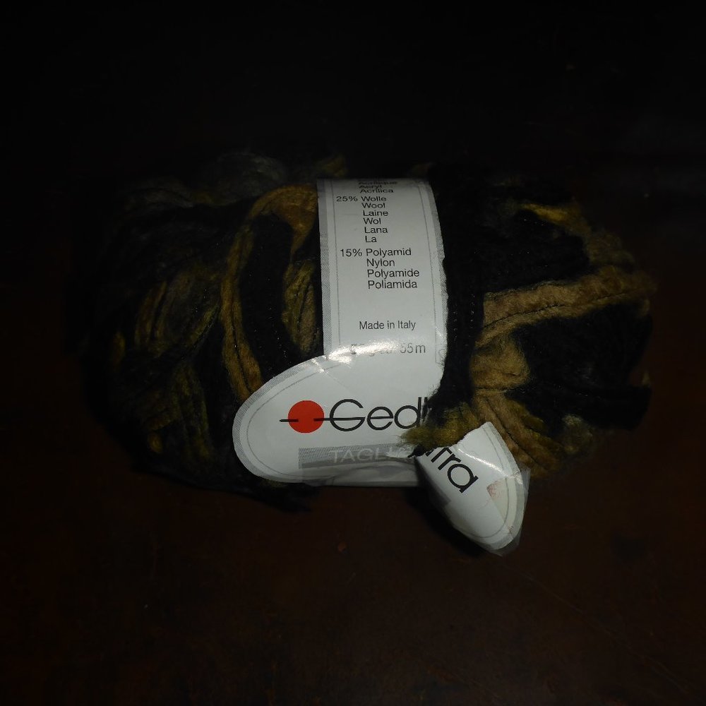 1 Ball Gedifra Tagliato Wool Blend Yarn Color 4314 (Black Gray Tan Combo) 55m